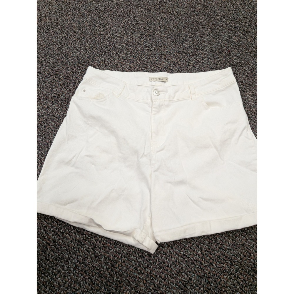 LCW Casual Womens White Denim Shorts Mid Rise Cuffed Size 42